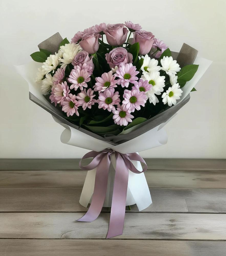 Букет цветов из: Хризантемы и Розы в Нижнем Тагиле