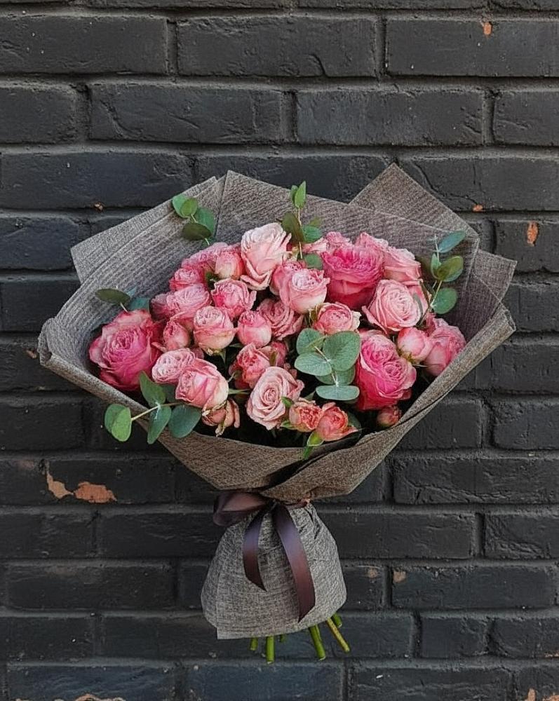 Букет цветов из: Розы в Нижнем Тагиле