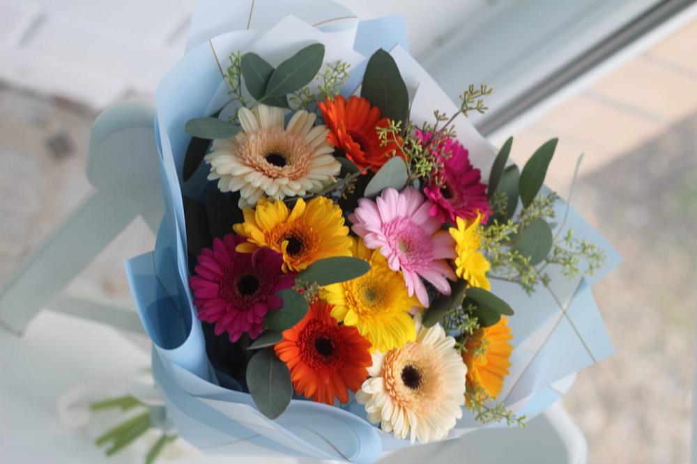 Букет цветов из: Герберы в Нижнем Тагиле