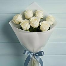 Букет 7 Белых роз Эдлесс Лав в Нижнем Тагиле