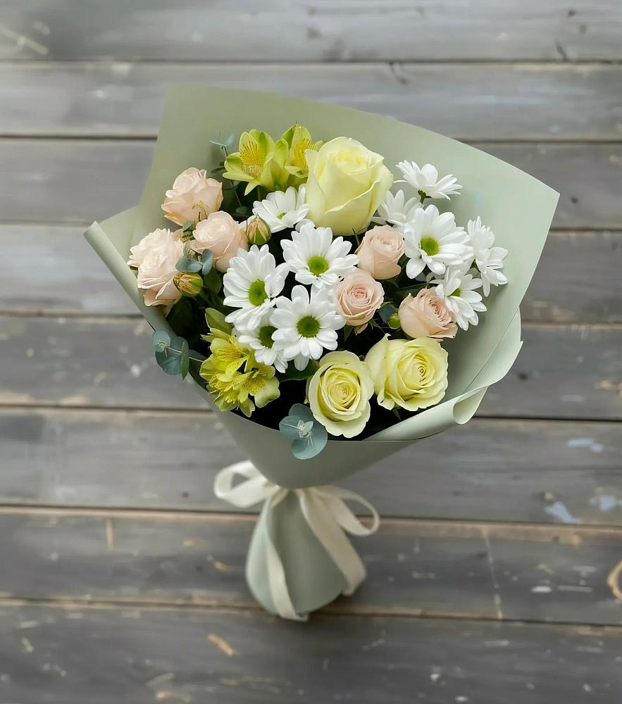 Букет цветов из: Альстромерии, Розы и Хризантемы в Нижнем Тагиле