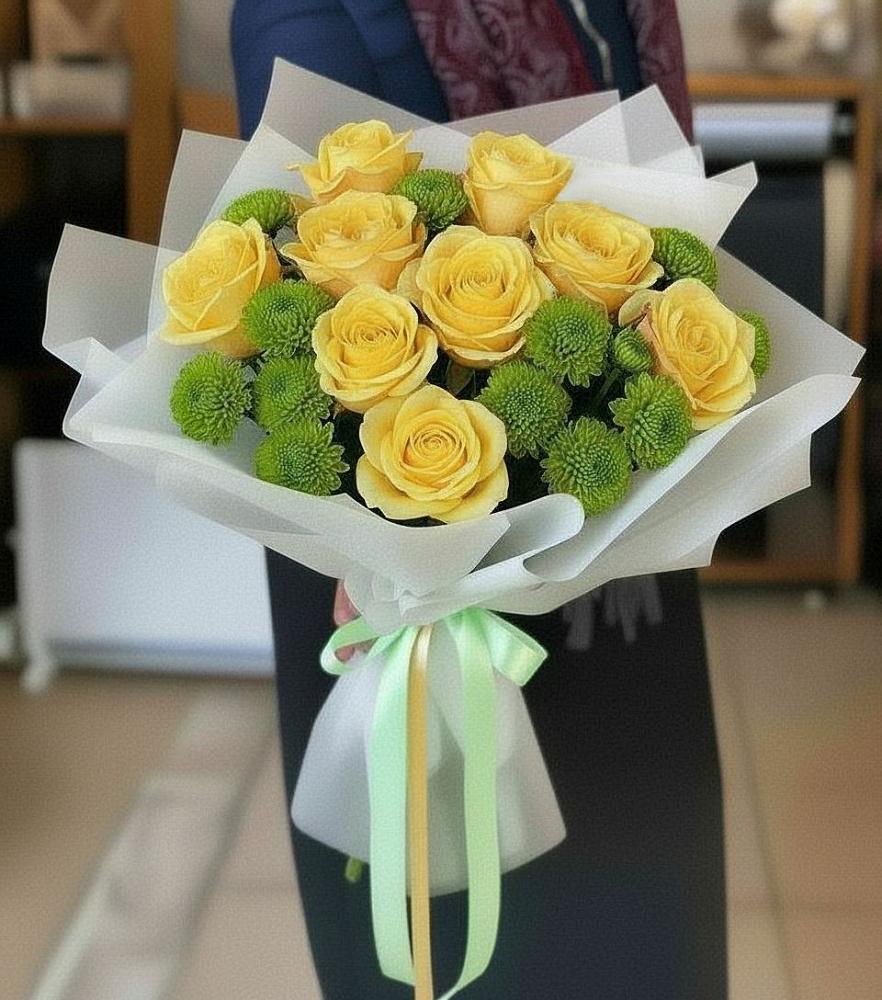 Букет цветов из: Хризантемы и Розы в Нижнем Тагиле