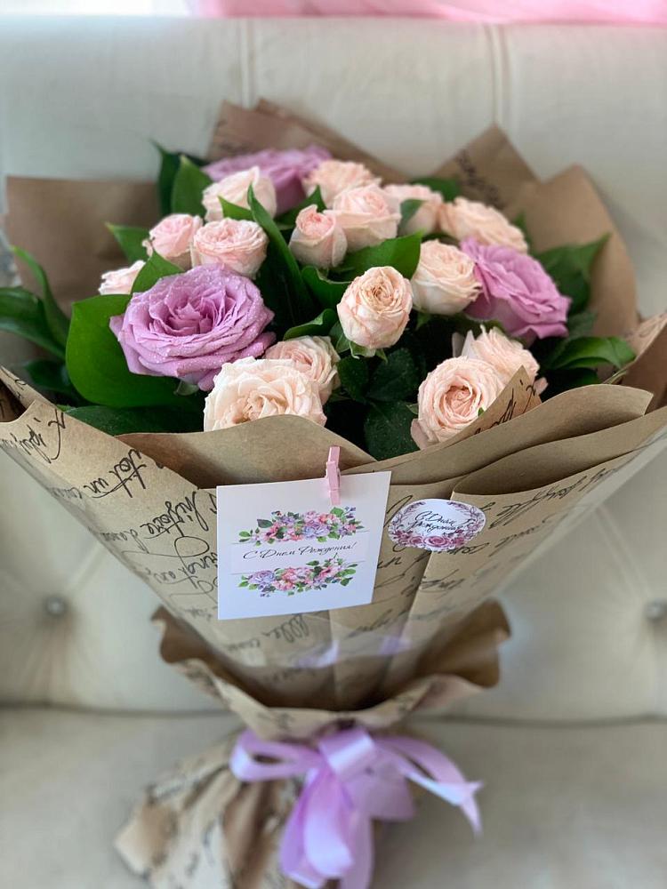 Букет цветов из: Розы в Нижнем Тагиле