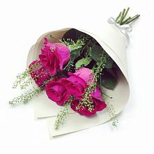 Букет цветов из:  Розы в Нижнем Тагиле