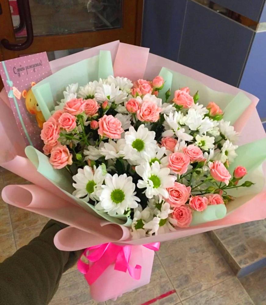 Букет цветов из: Розы и Хризантемы в Нижнем Тагиле