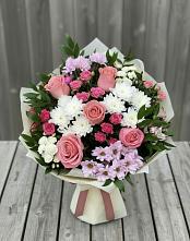 Букет цветов из:  Альстромерии, Гвоздики, Розы и Хризантемы в Нижнем Тагиле