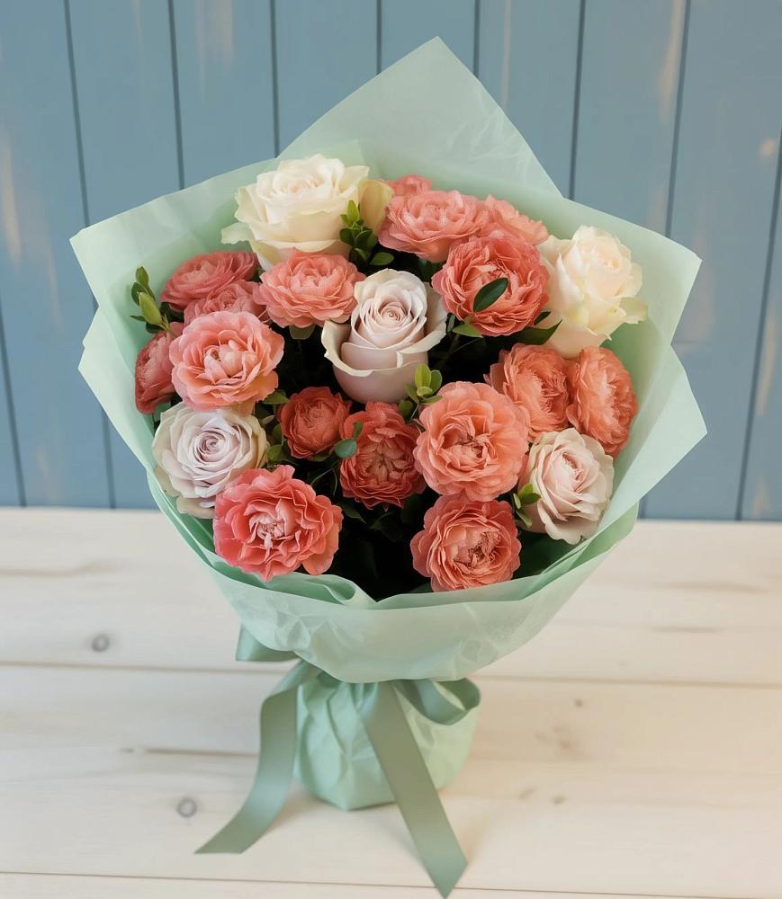 Букет цветов из: Розы в Нижнем Тагиле