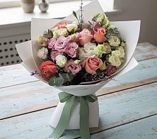 Букет цветов из:  Розы, Лизиантусы и Гвоздики в Нижнем Тагиле