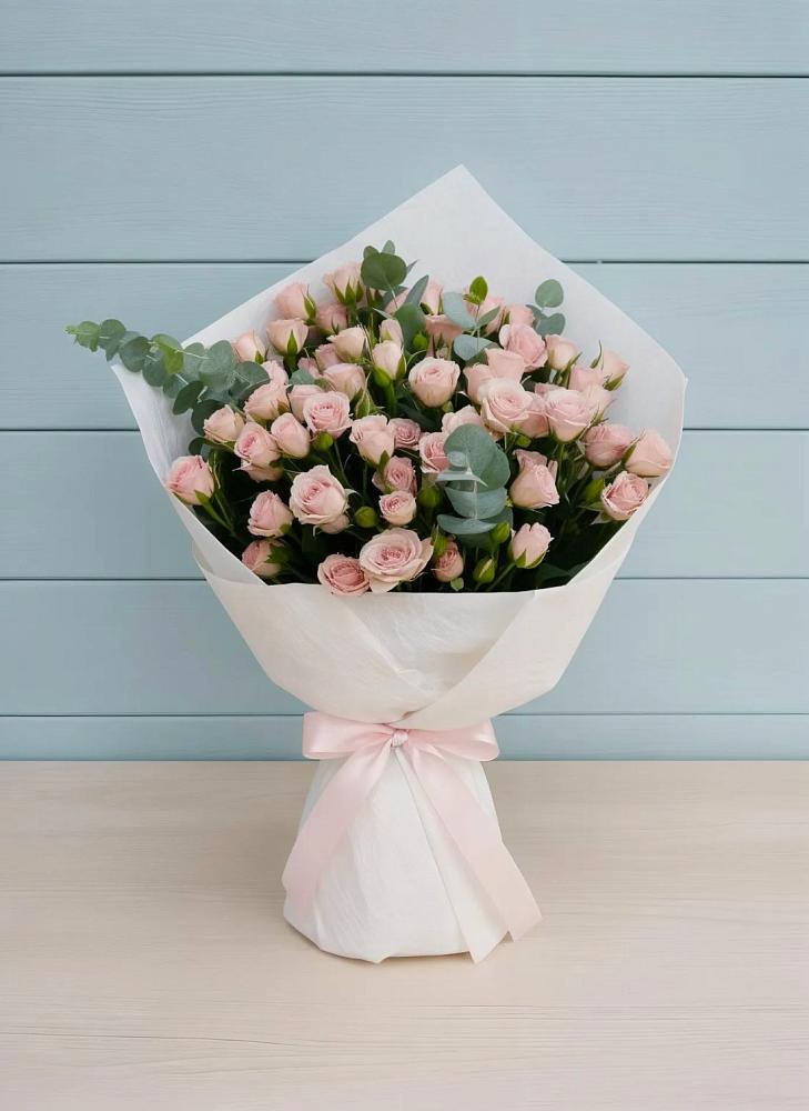 Букет цветов из: Розы в Нижнем Тагиле