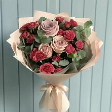 Букет цветов из:  Гвоздики и Розы в Нижнем Тагиле