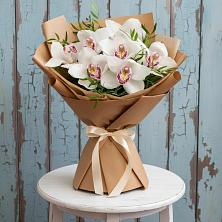 Букет цветов из:  Орхидеи и Розы в Нижнем Тагиле